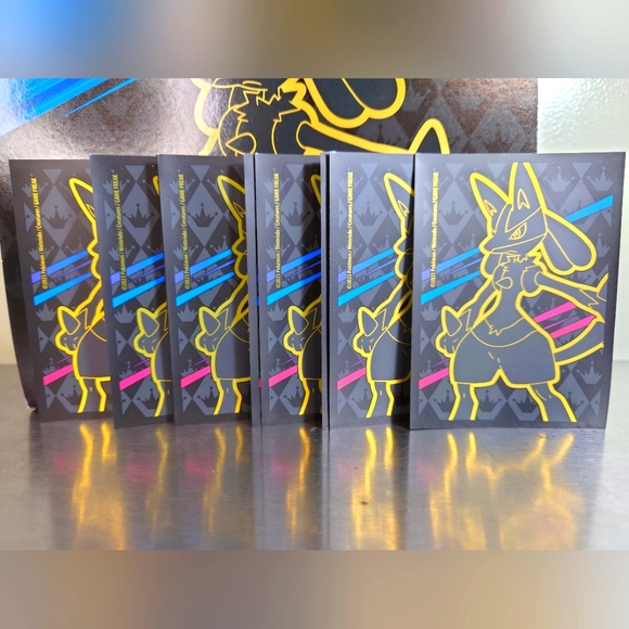 Crown Zenith Pokemon Lot - Pokemon Trading Card Binder & Stickers - Picture 5 of 7